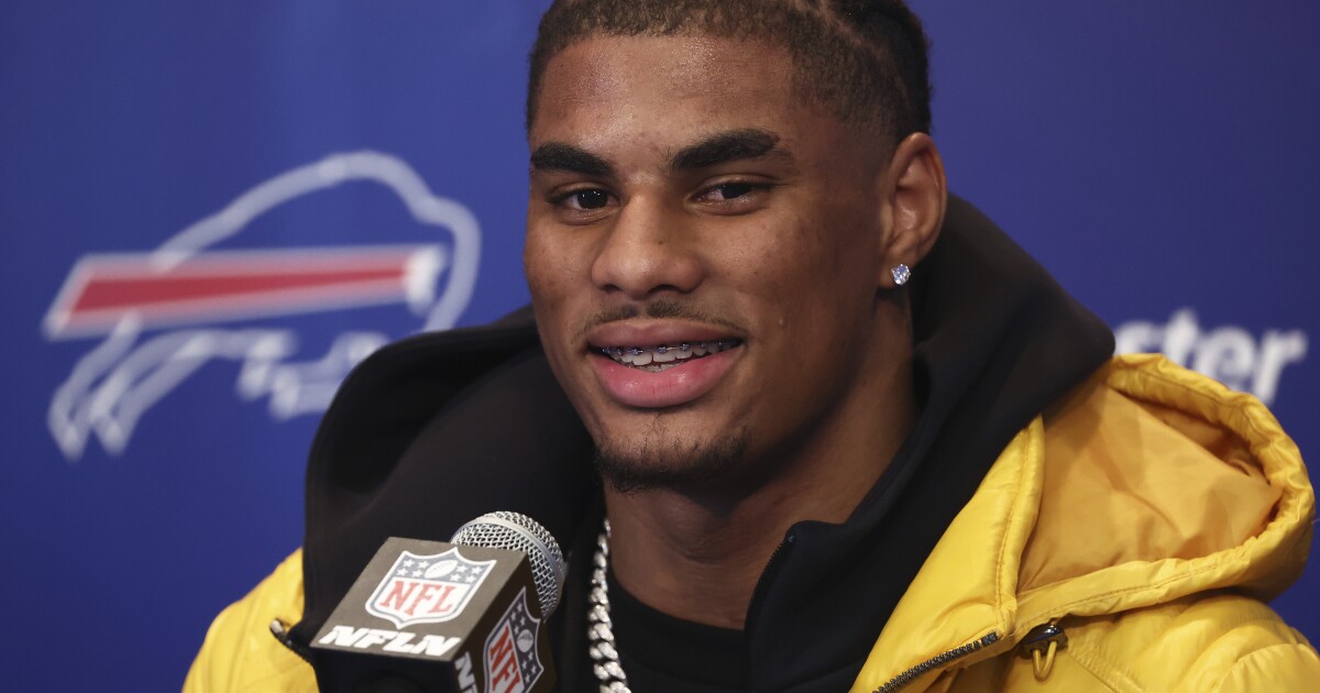 Bills fans flood rookie receiver’s nonprofit with donations [Video]