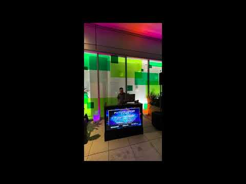 Video DJ Booth Demo [Video]