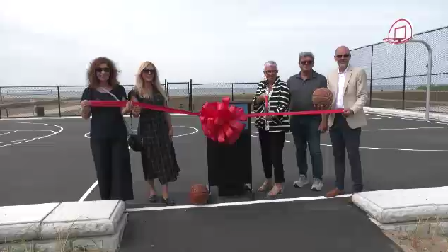 Seacliff Park basketball courts | CTV News [Video]