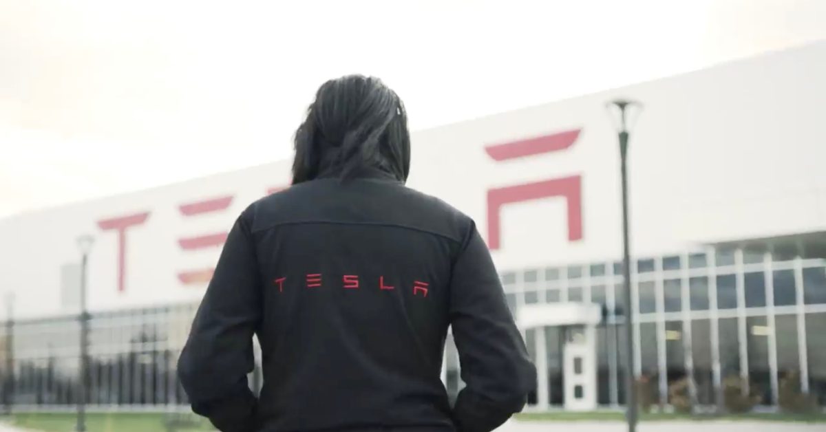 Exiting Tesla exec suggests spending 1% of revenue on advertising [Video]