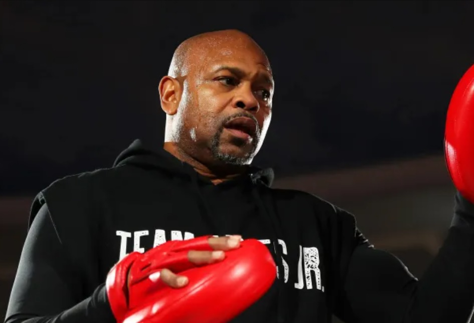 Boxing Legend Roy Jones Jr. Announces His Son DeAndre Died by Suicide Over the Weekend [Video]