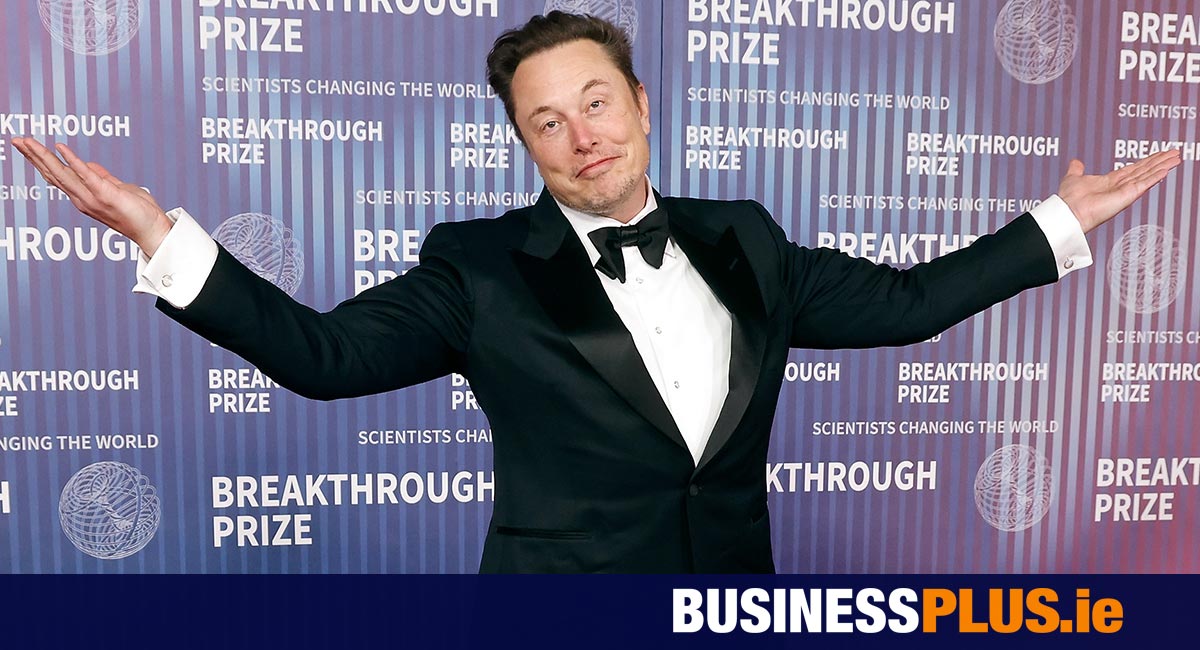 Musk moves his HQs to Texas in row over gender [Video]