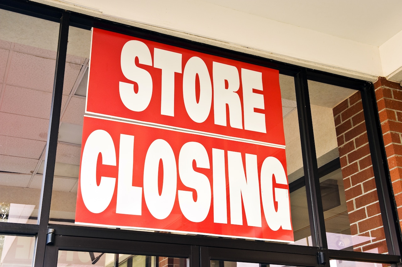 Home furnishings retailer closing 35 stores in 7 states [Video]