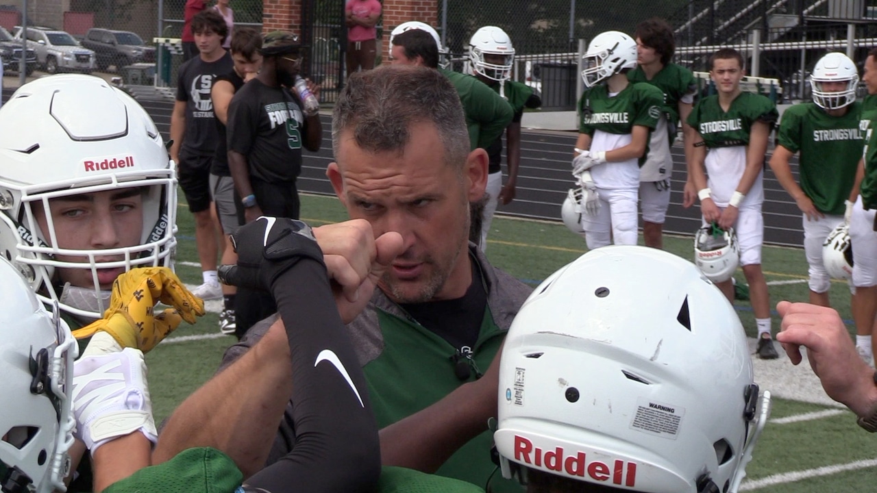 Strongsville football preview: Jason Trusnik establishes his brand with Mustangs  2024 camp tour [Video]