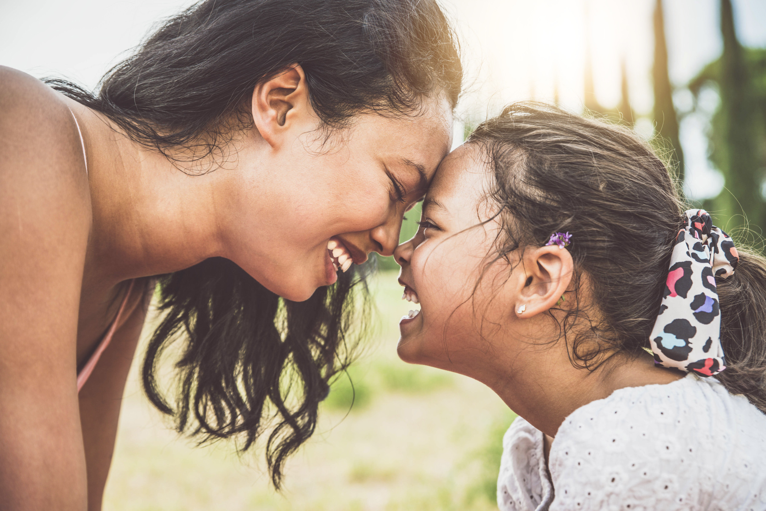 Mom Praised for Why She Talks About Her Kids Behind Their Backs [Video]