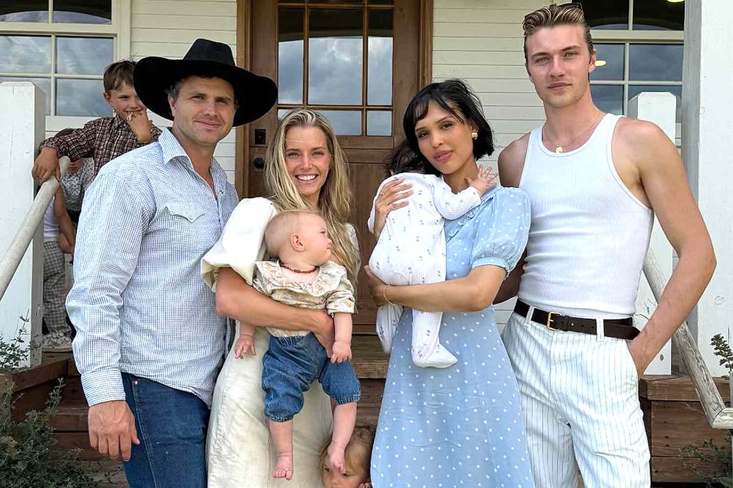 Nara and Lucky Blue Smith Visit Hannah Neeleman’s Ballerina Farm [Video]