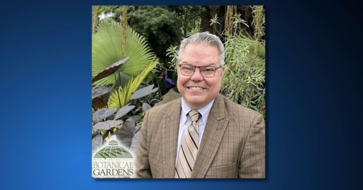 Mark Mortenson, president and CEO of Buffalo and Erie Co Botanical Gardens, dies [Video]