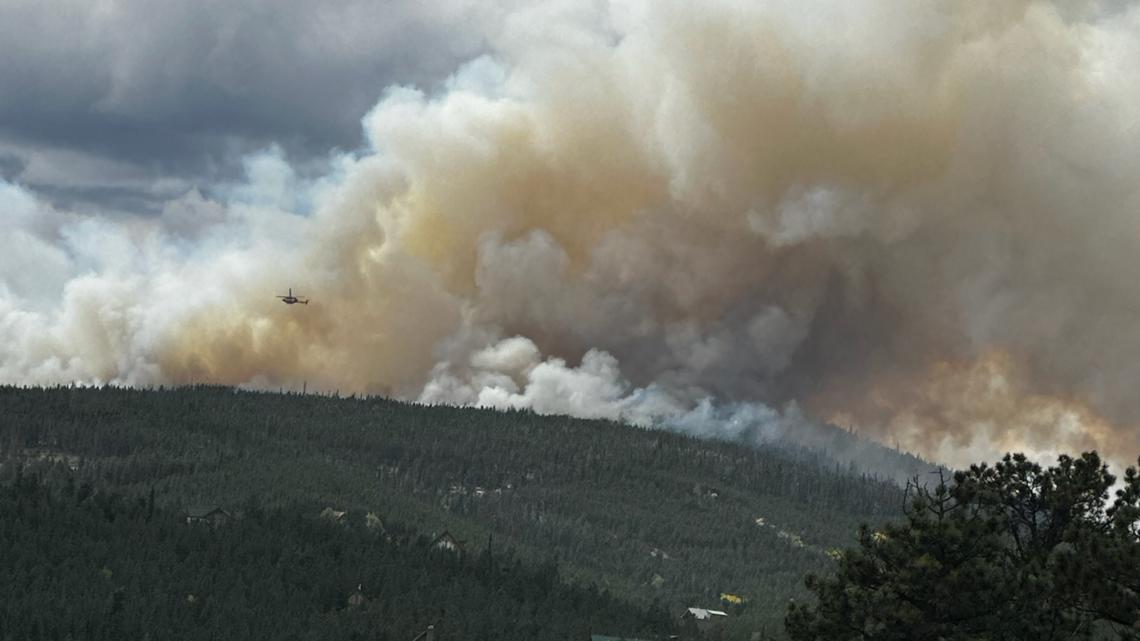 Colorado wildfire | Pearl Fire latest, updates, evacuations [Video]