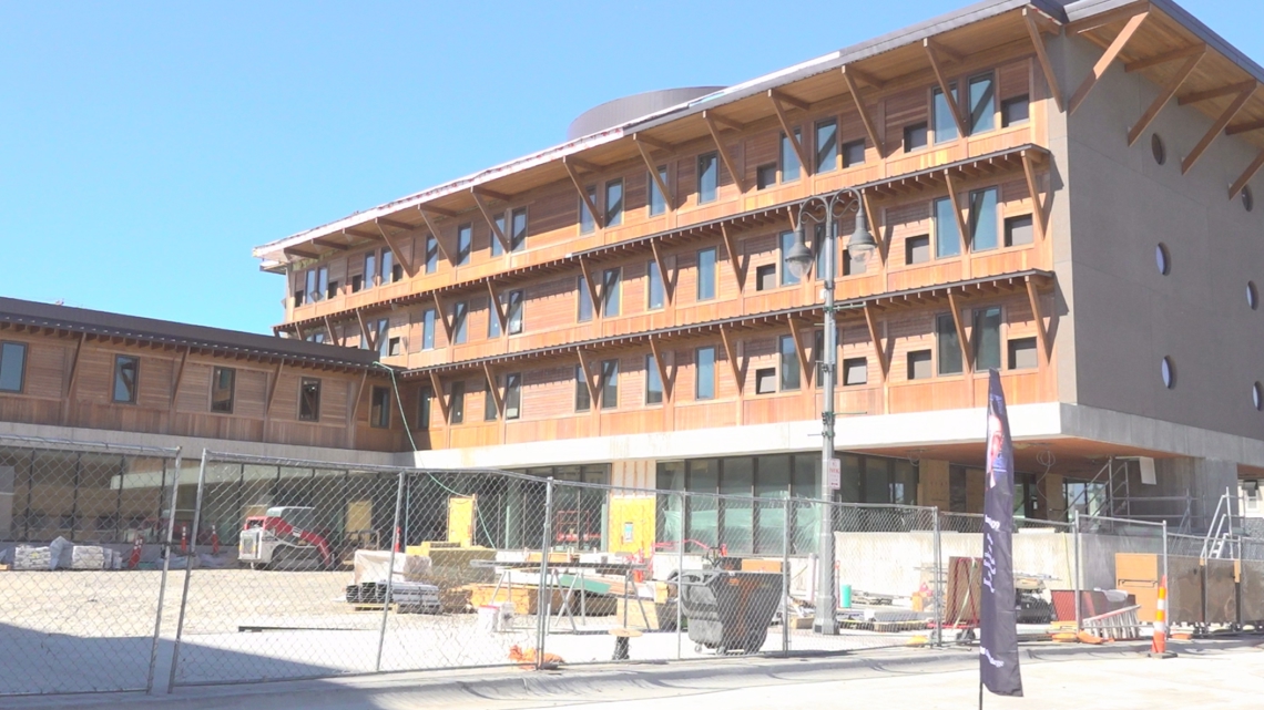 Grinnell College honors first Black woman graduate with building [Video]