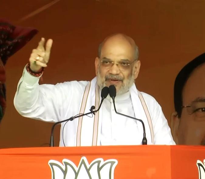 HM Shah slams Kharge over remarks on ‘removing Modi before he dies’ [Video]