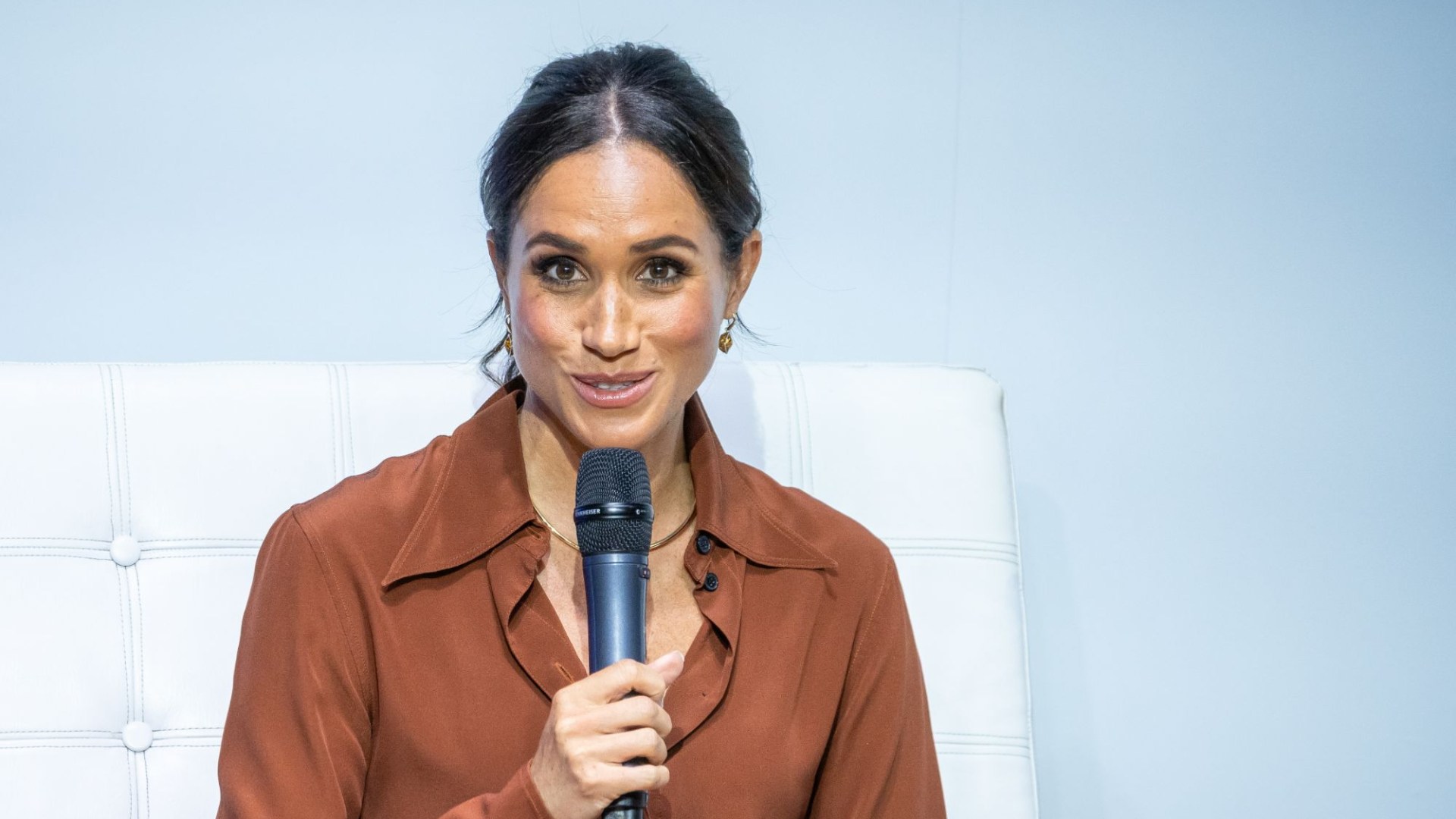 Meghan Markle ‘has built a penthouse without building a foundation for it’, claims expert who reveals ‘red flag’ on ARO [Video]