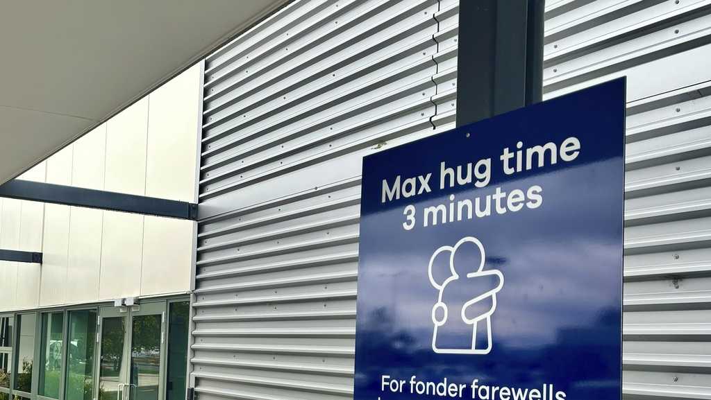 New Zealand airport puts three-minute limit on goodbye hugs [Video]