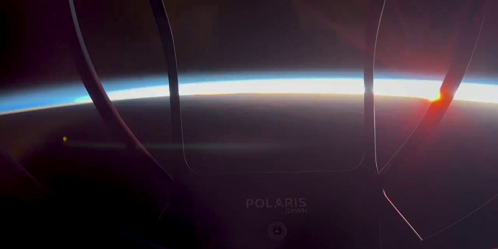 SpaceX announces that Polaris Dawn crew has traveled farther from Earth than anyone since the Apollo program [Video]