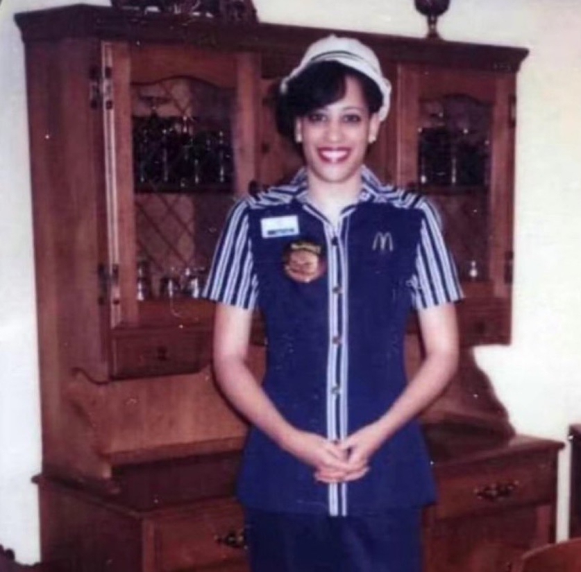 FACT CHECK: Does This Photo Show Kamala Harris in McDonald’s Uniform? [Video]