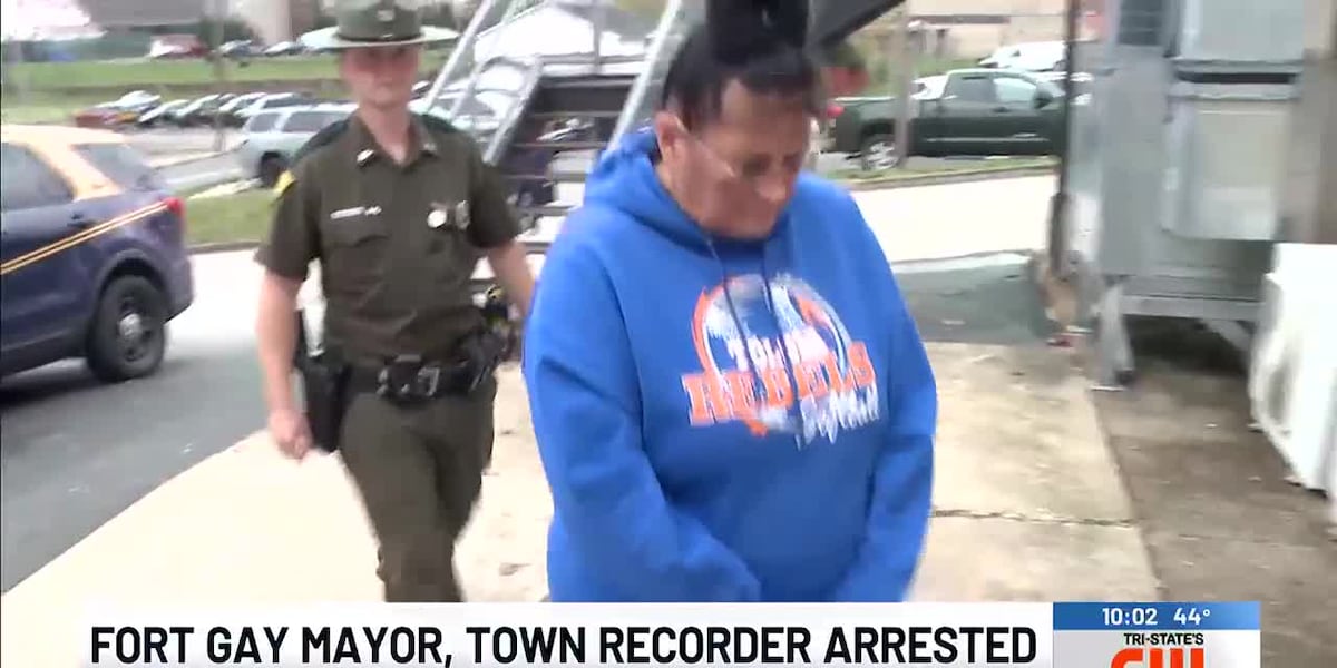 Fort Gay mayor and town recorder arrested [Video]