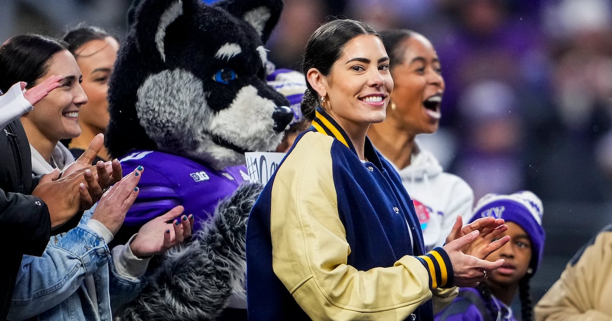 Las Vegas guard Kelsey Plum says she won