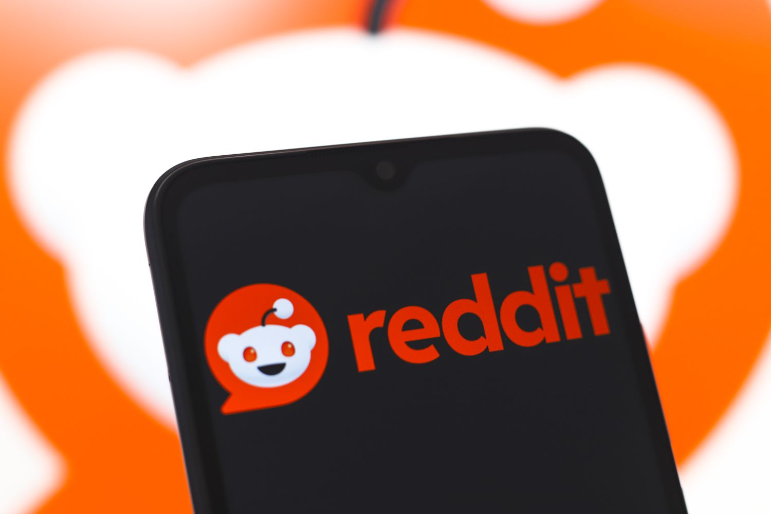 Reddit Stock Hits Record High After Upgrade From Morgan Stanley on Its Growth Potential [Video]