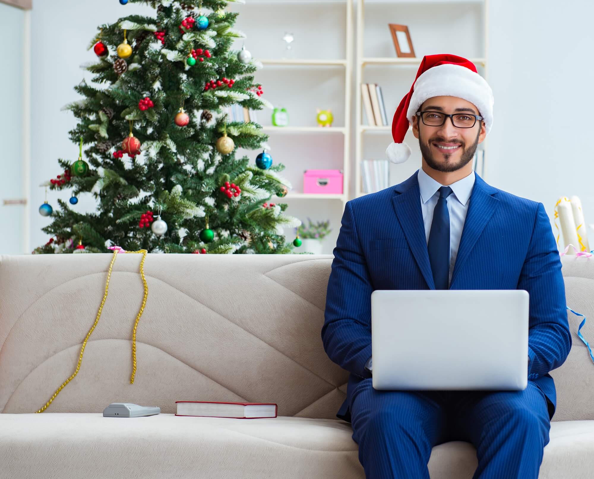 Surviving the Holiday Rush: Essential FAQ Prep for Stellar Customer Service [Video]