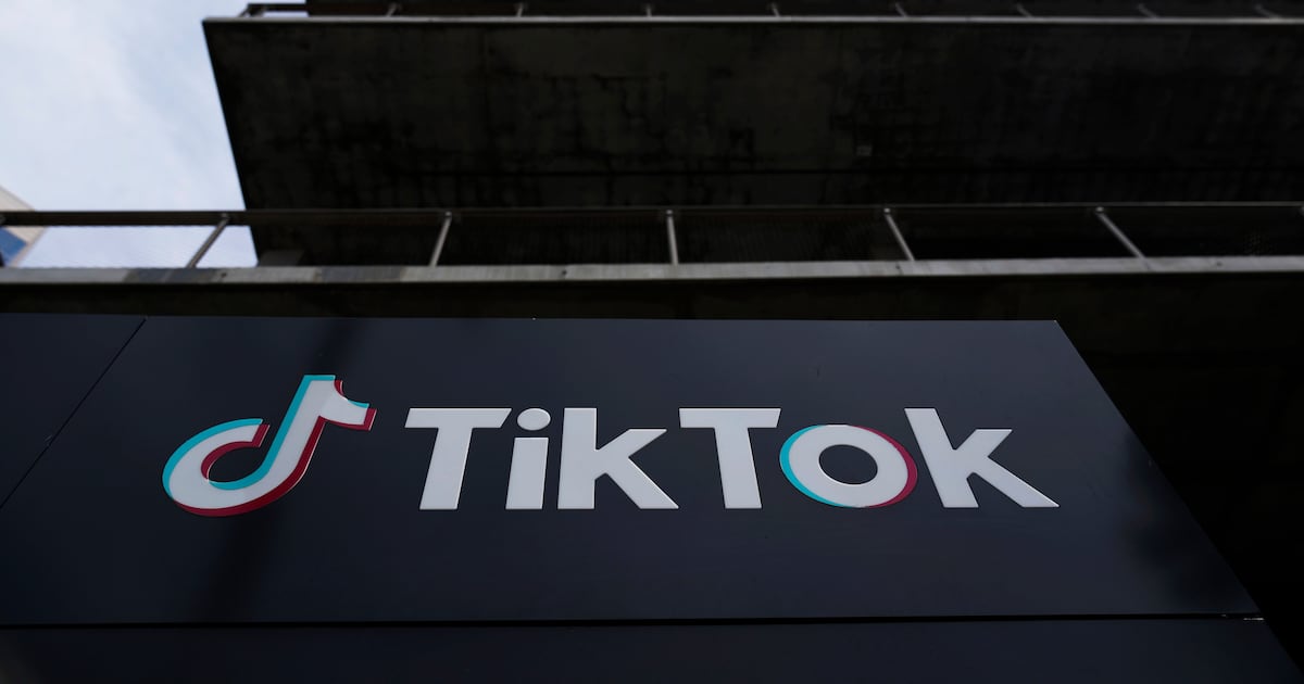 Supreme Court will hear arguments over the law that could ban TikTok in the US if it’s not sold  WSOC TV [Video]