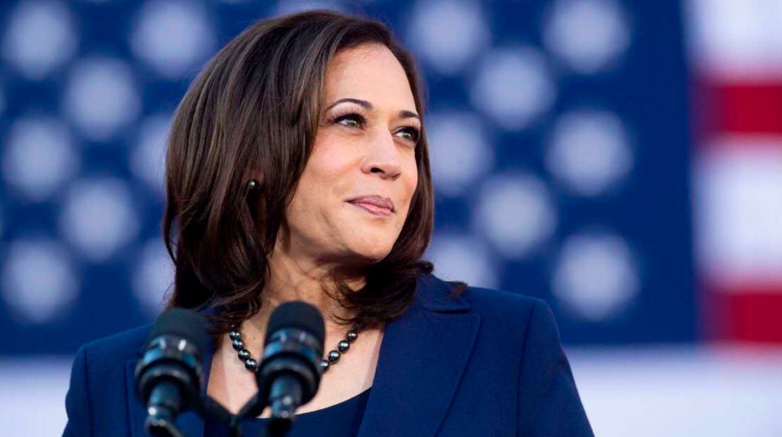 Kamala Harris Suddenly Cancels Christmas Trip to Los Angeles and Stays Back in D.C. as Biden