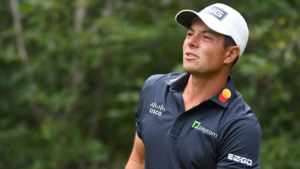 PGA Tour star Viktor Hovland suffers freak bedroom injury as season begins [Video]