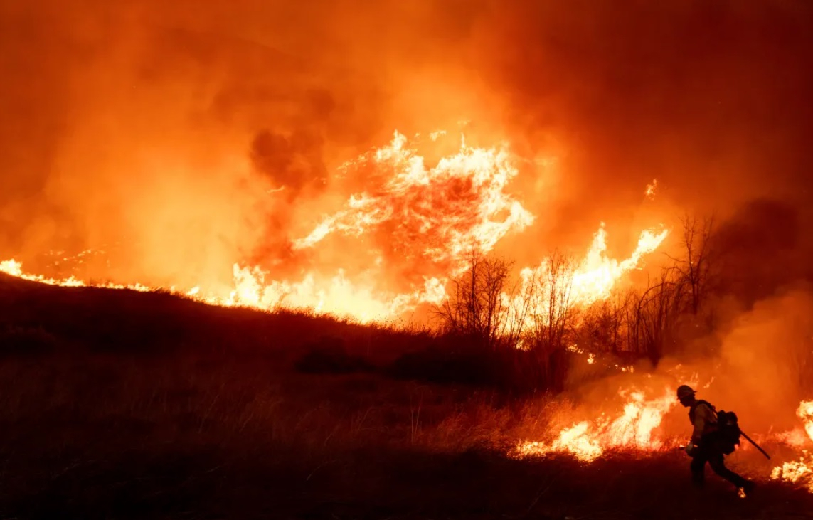 Conspiracy Theories Ignite as Los Angeles Wildfires Devastate Communities, Spark Claims of Directed Energy Weapons and Political Agendas [Video]