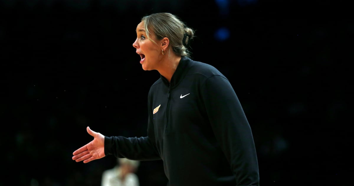 Lady Vols coach Kim Caldwell about to experience another 1st with her baby due any day  Boston 25 News [Video]