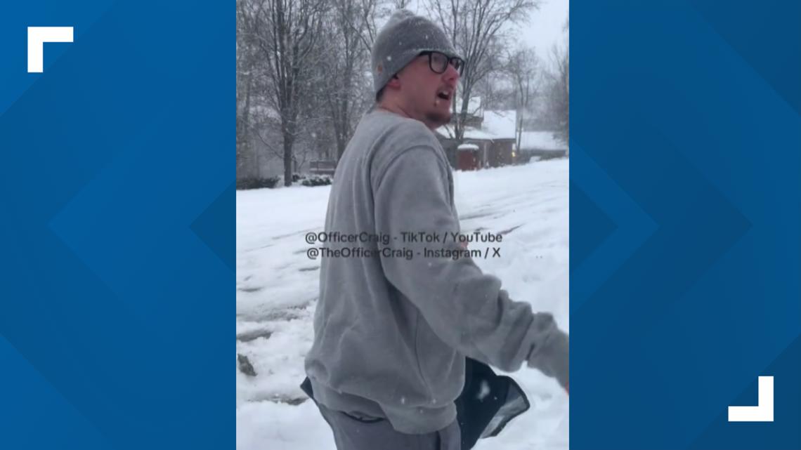 Viral TikTok captures Brownsburg pizza delivery driver’s snowy trek [Video]