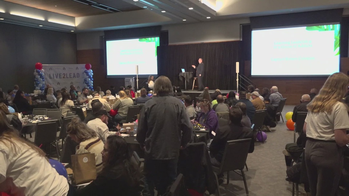 ‘Live 2 Lead’ Conference in Midland helps enhance leadership skills [Video]